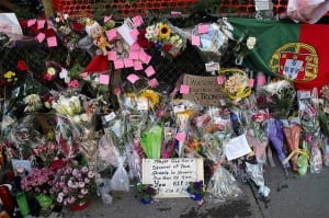 A memorial to the victims of the 2006 shooting at Dawson College, Montreal. One person was killed and 18 wounded in Canada's third school shooting. (Flickr photo/Doug)